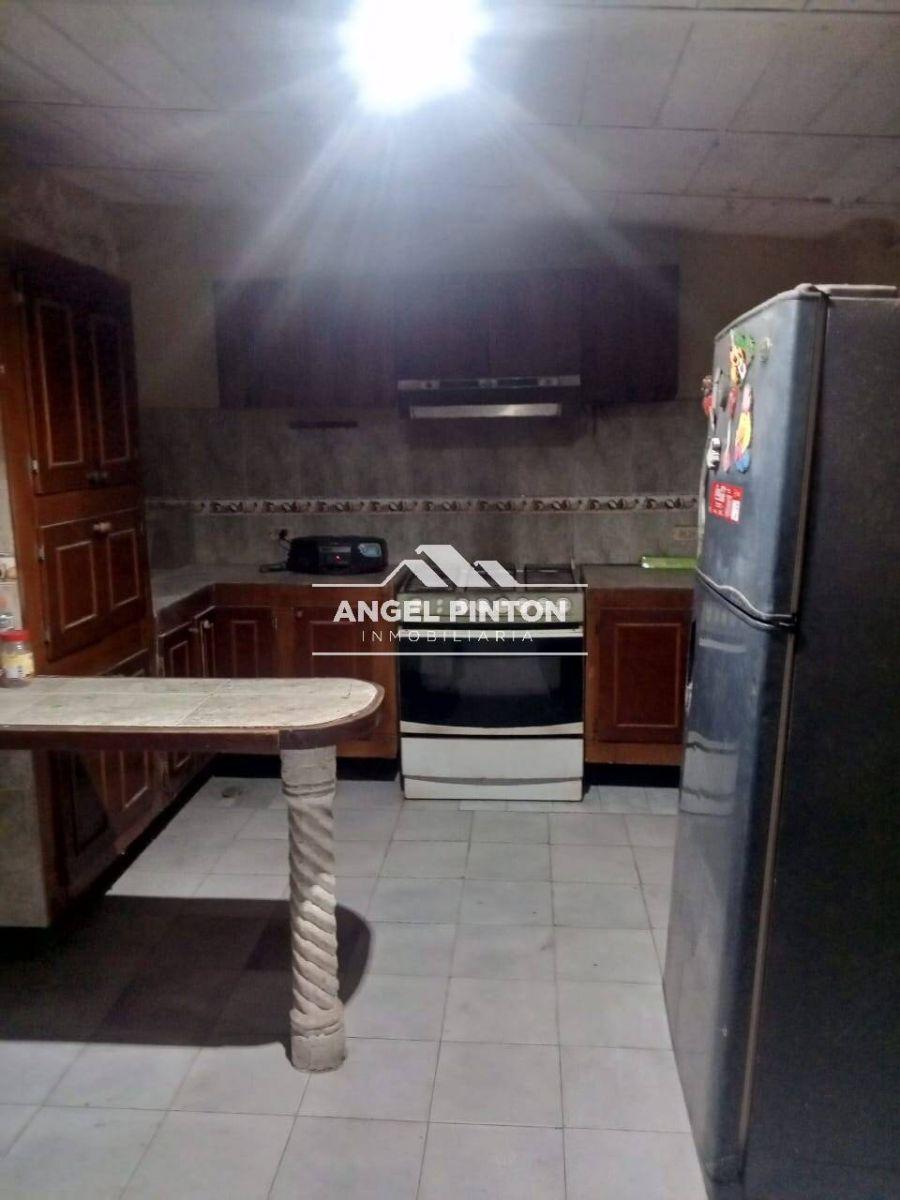Home in Metric Way