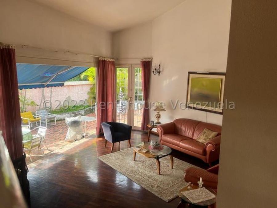 Foto Casa en Venta en San Roman, Caracas, Distrito Federal - U$D 470.000 - CAV254133 - BienesOnLine