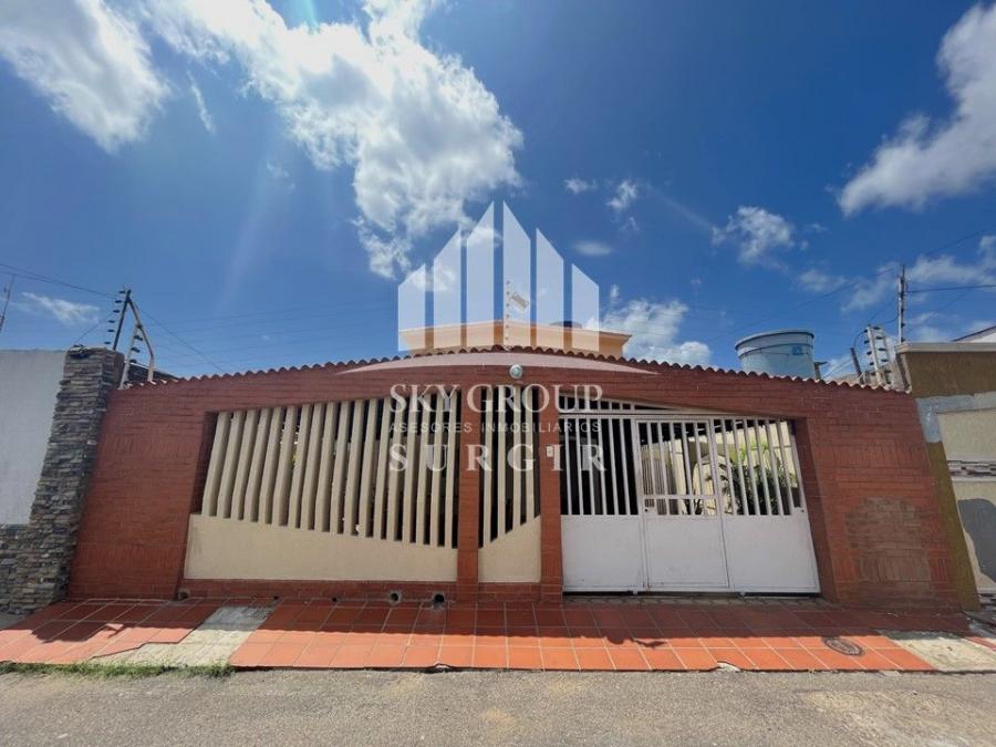 Foto Casa en Venta en Carirubana, Punto Fijo, Falcn - U$D 52.000 - CAV190054 - BienesOnLine
