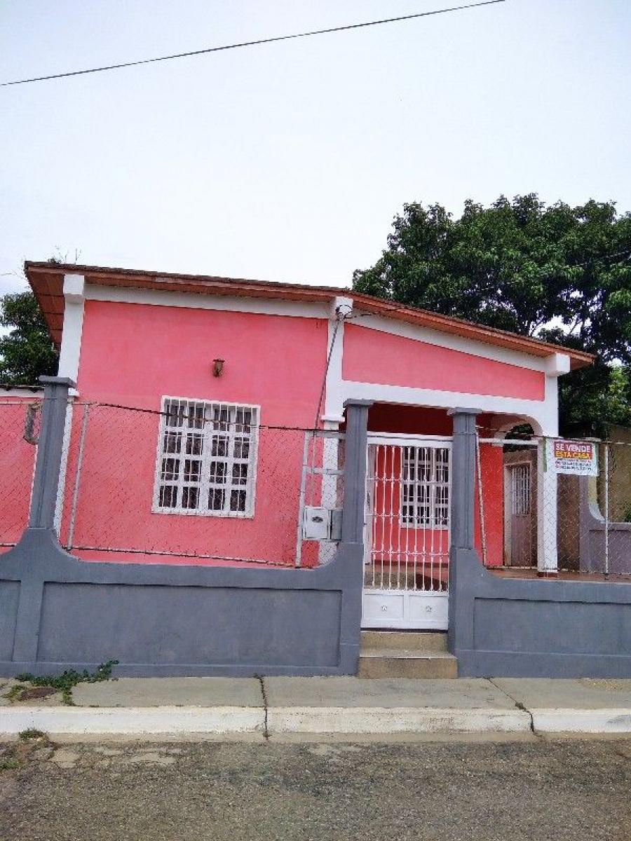 Foto Casa en Venta en torres, CARORA, Lara - U$D 14.800 - CAV200878 - BienesOnLine