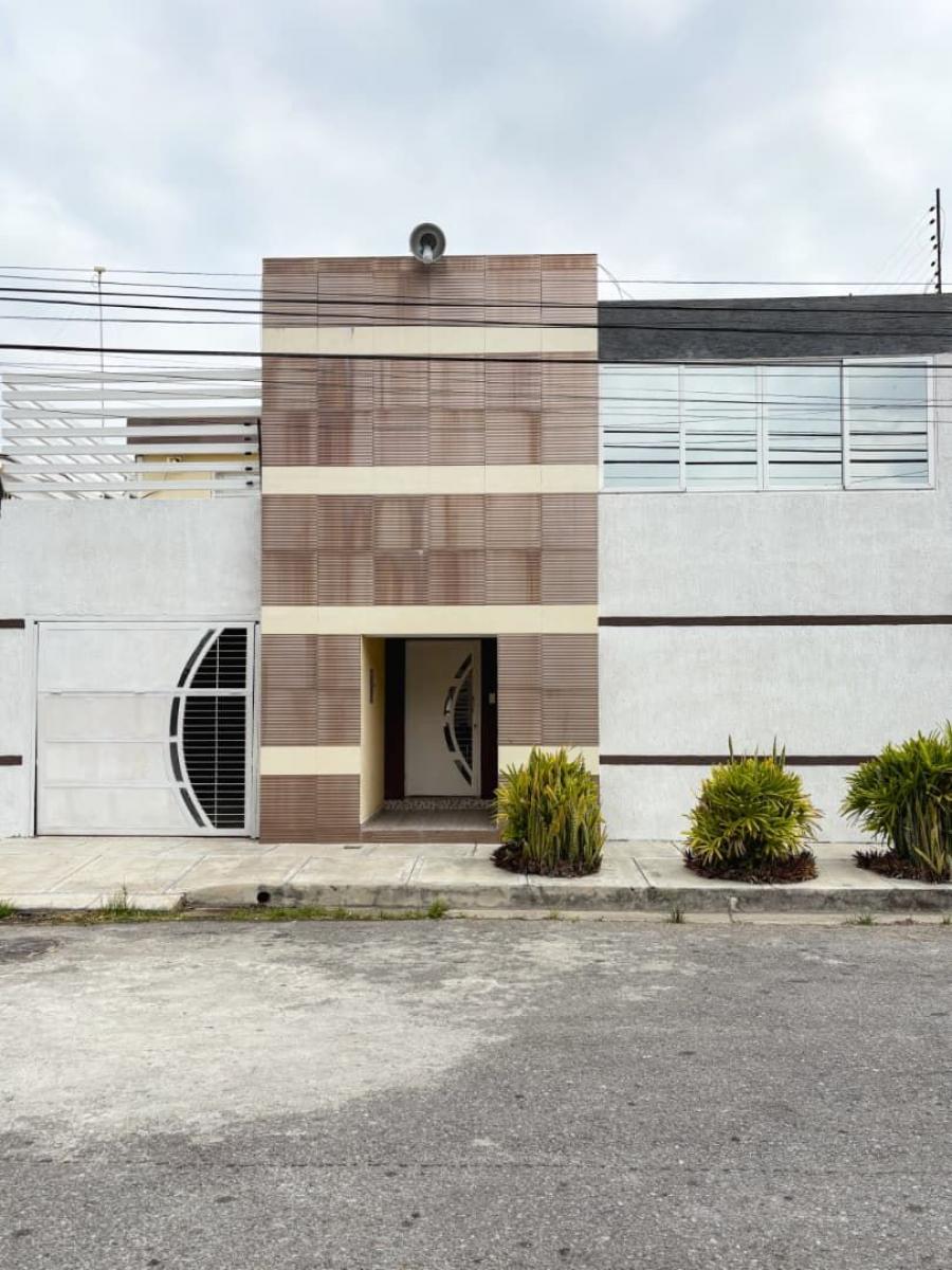 Home in Metric Way