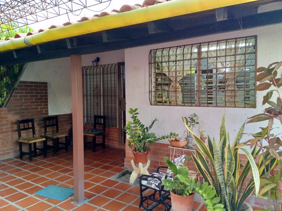 Foto Casa en Venta en Rafael Urdaneta, PARQUE VALENCIA, Carabobo - U$D 16.800 - CAV219254 - BienesOnLine