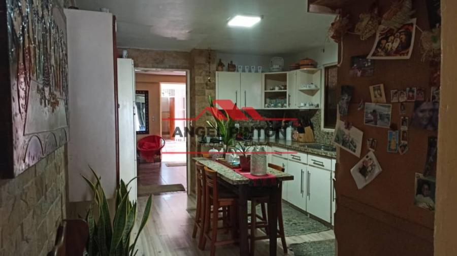 Foto Casa en Venta en Caracas, Distrito Federal - U$D 75.000 - CAV183854 - BienesOnLine