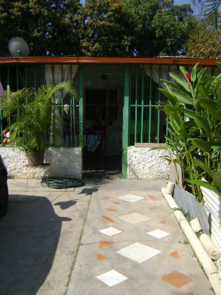 Foto Casa en Venta en Sector Bicentenario III, Valencia, Carabobo - BsF 4.500 - CAV116865 - BienesOnLine