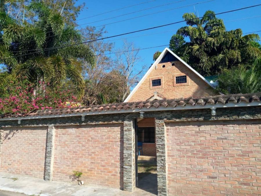 Foto Casa en Venta en GUATAPARO, Valencia, Carabobo - U$D 180.000 - CAV191930 - BienesOnLine