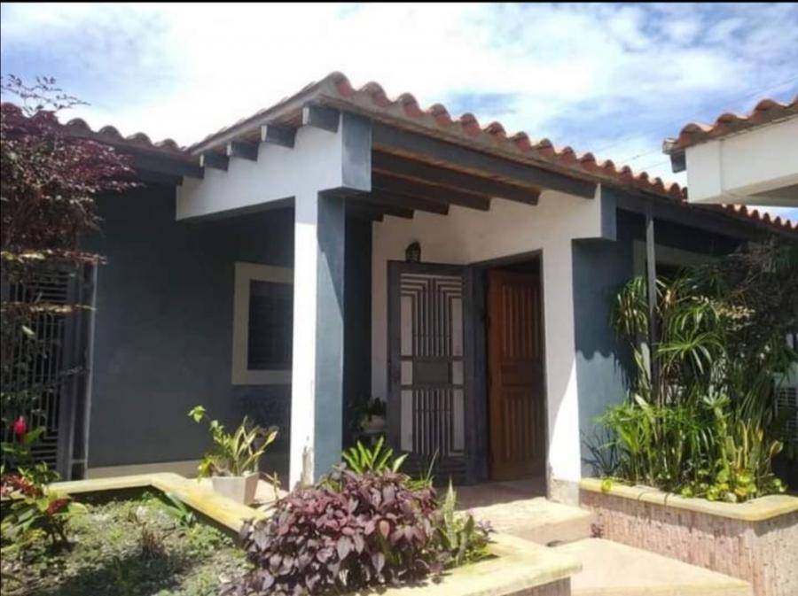 Foto Casa en Venta en Cabudare, Cabudare, Lara - U$D 40.000 - CAV182368 - BienesOnLine