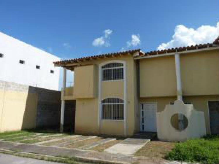 Foto Casa en Venta en Maracay, Aragua - BsF 135.000.000 - CAV94731 - BienesOnLine