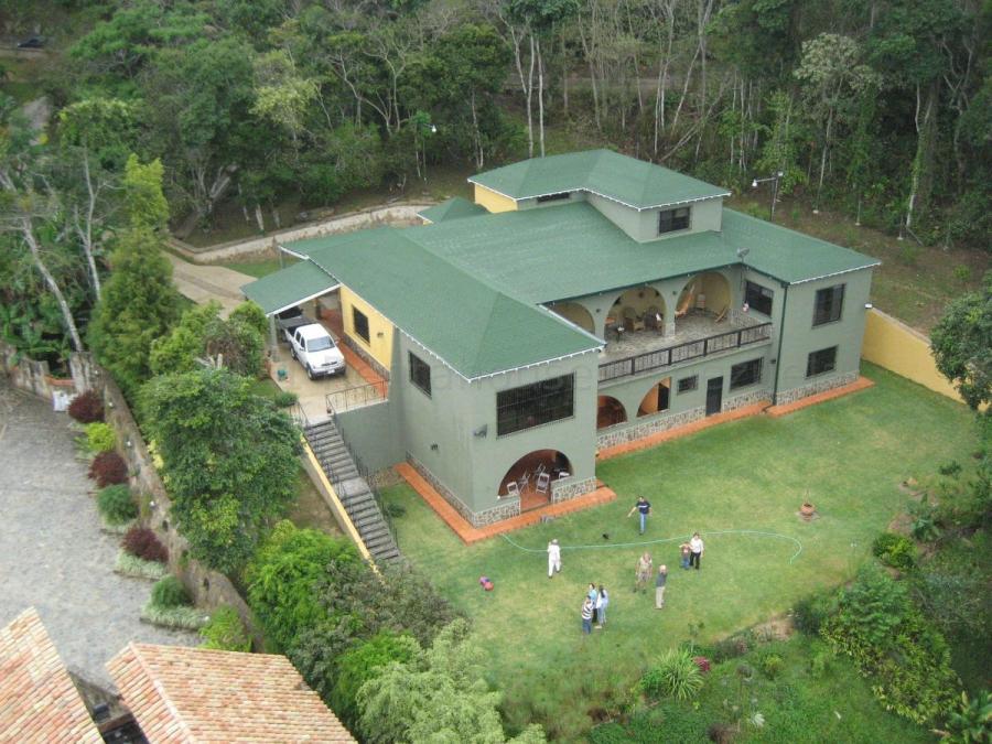 Foto Casa en Venta en La Entrada, Carabobo - U$D 350.000 - CAV144578 - BienesOnLine