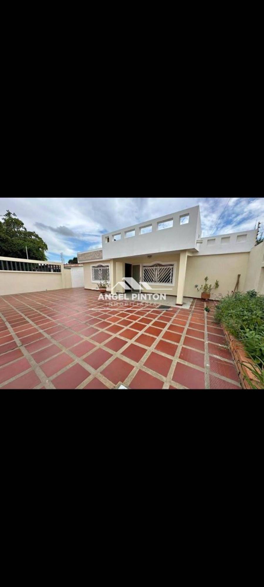 Home in Metric Way