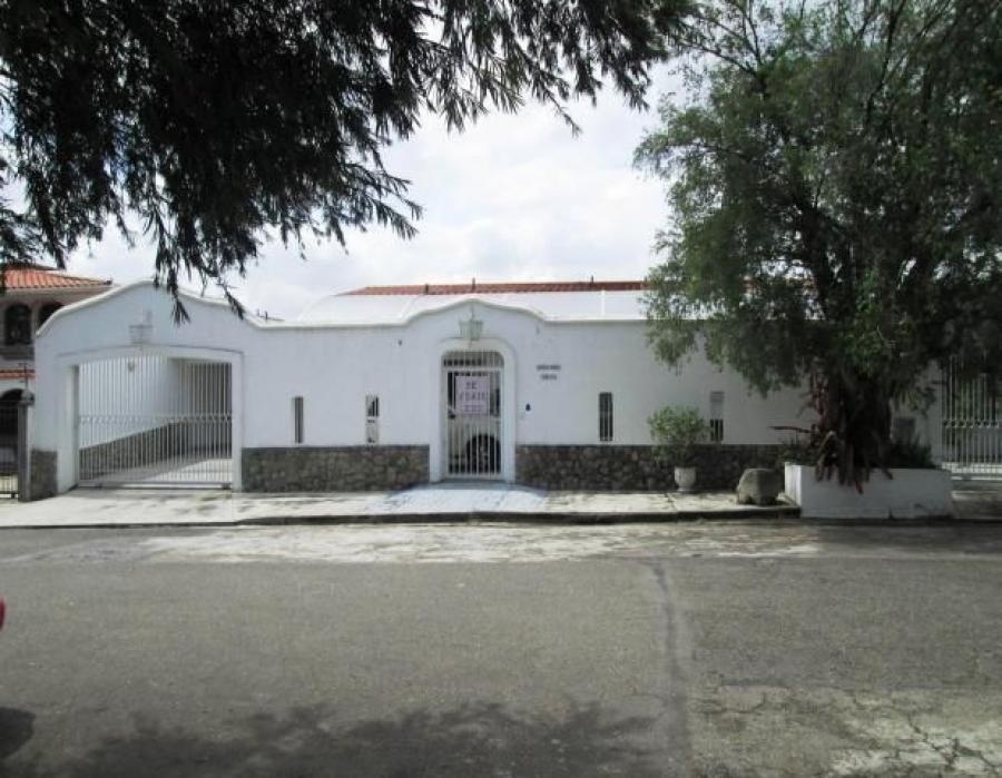 Foto Casa en Venta en La via, Valencia, Carabobo - U$D 200.000 - CAV158026 - BienesOnLine