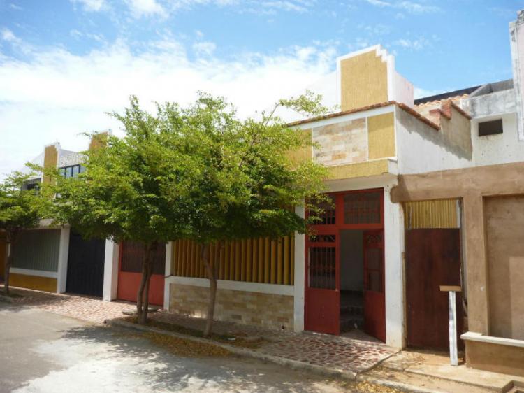 Foto Casa en Venta en Lago Mar Beach, Maracaibo, Zulia - BsF 10.000.000 - CAV55259 - BienesOnLine