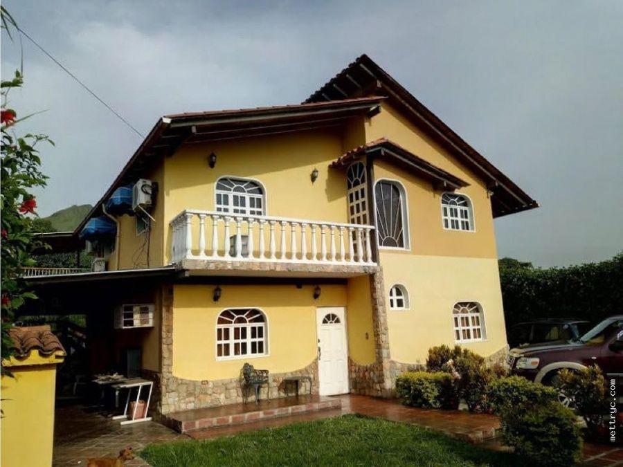Home in Metric Way