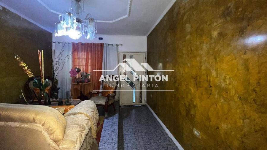 Foto Casa en Venta en Oeste, Maracaibo, Zulia - U$D 33.000 - CAV253733 - BienesOnLine