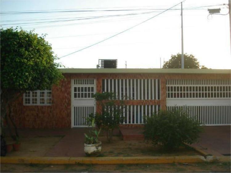 Foto Casa en Venta en Maracaibo, Zulia - $ 2.400.000 - CAV58504 - BienesOnLine