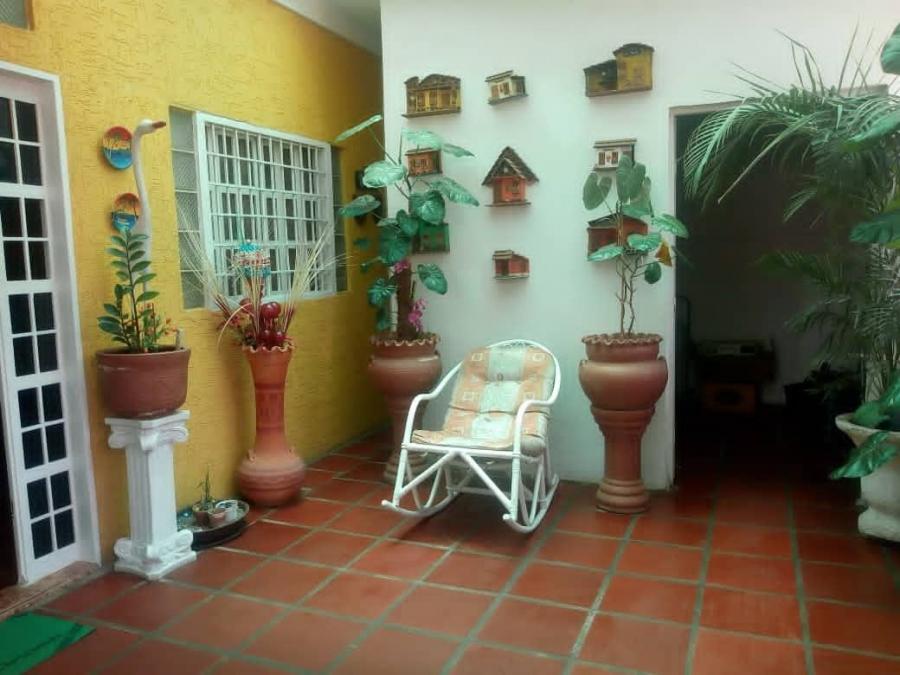 Foto Casa en Venta en LOS PLATANEROS, Maracaibo, Zulia - U$D 9.000 - CAV148904 - BienesOnLine