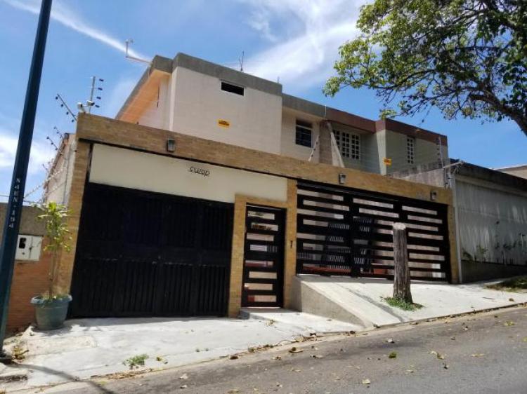 Foto Casa en Venta en Caracas, Distrito Federal - CAV107403 - BienesOnLine