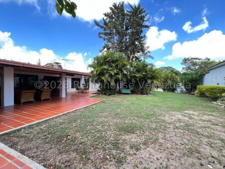 Foto Casa en Venta en Municipio Baruta, Lomas de la Trinidad, Miranda - U$D 210.000 - CAV219436 - BienesOnLine
