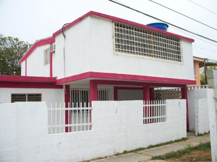 Foto Casa en Venta en Monte Claro, Maracaibo, Zulia - BsF 110.000.000 - CAV55258 - BienesOnLine