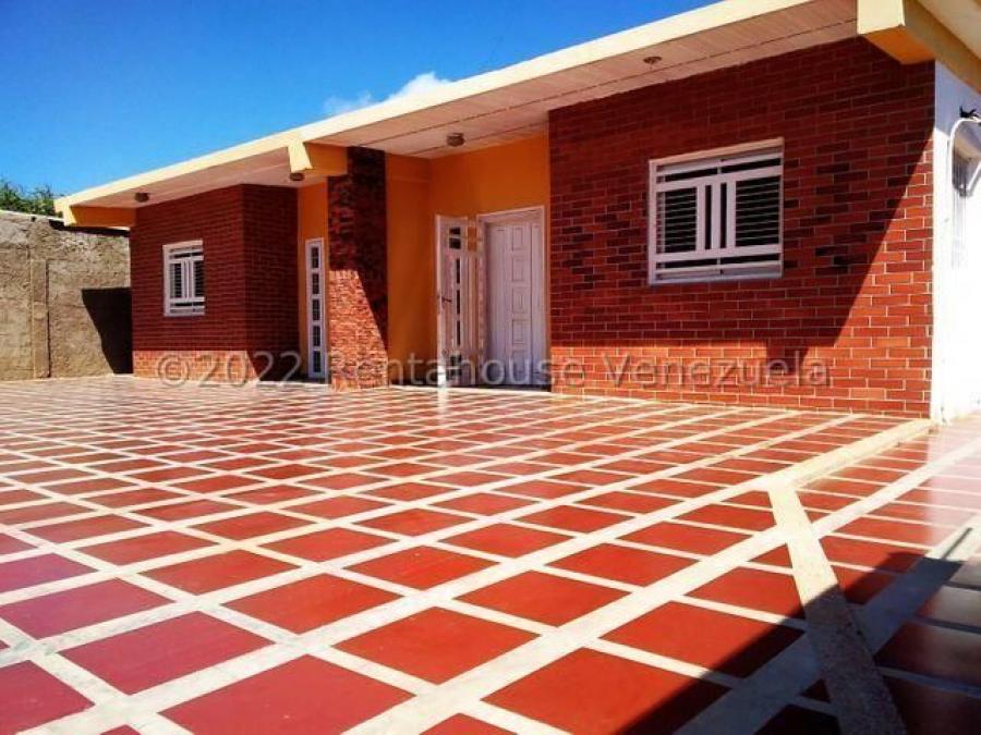 Foto Casa en Venta en Punta Cardon, Falcn - BsF 20.000 - CAV182031 - BienesOnLine