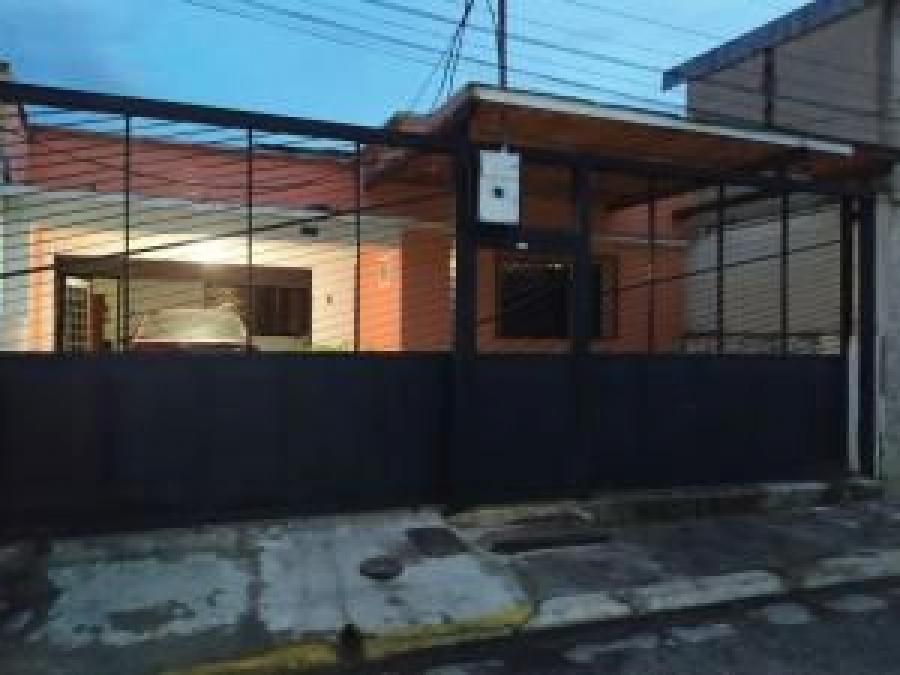 Foto Casa en Venta en San Blas, Valencia, Carabobo - U$D 22.300 - CAV144301 - BienesOnLine
