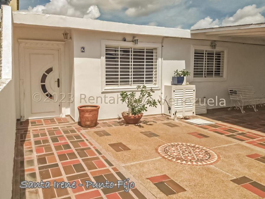 Foto Casa en Venta en Santa Irene, Punto Fijo, Falcn - U$D 35.000 - CAV213751 - BienesOnLine