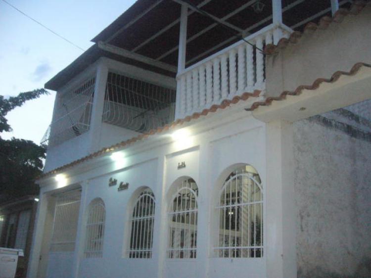 Foto Casa en Venta en Santa Rita, Aragua - BsF 40.000.000 - CAV70104 - BienesOnLine