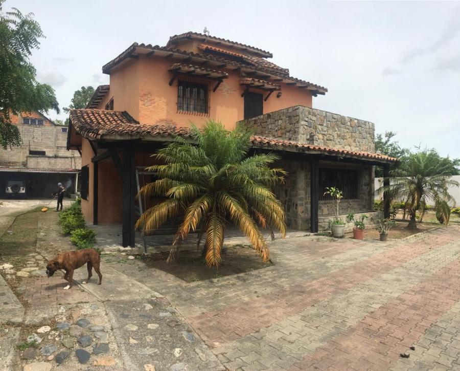 Foto Casa en Venta en Barquisimeto, Lara - U$D 100.000 - CAV207515 - BienesOnLine