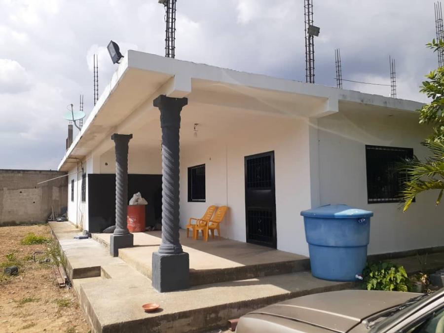 Foto Casa en Venta en Barquisimeto, Lara - U$D 19.000 - CAV207965 - BienesOnLine