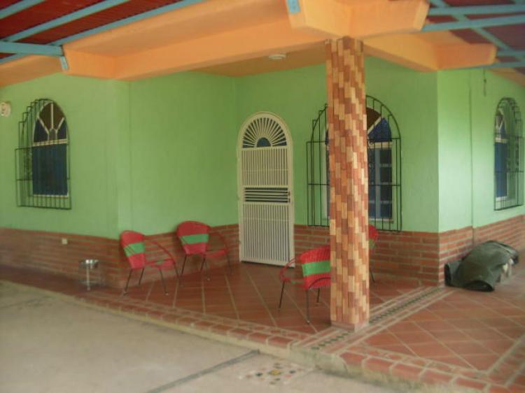 Foto Casa en Venta en Barquisimeto, Lara - BsF 30.000.000 - CAV97353 - BienesOnLine