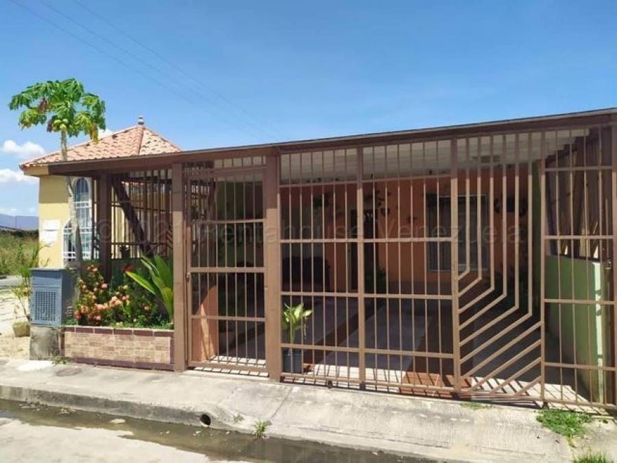 Foto Casa en Venta en Tocuyito, Valencia, Carabobo - U$D 8.500 - CAV152417 - BienesOnLine