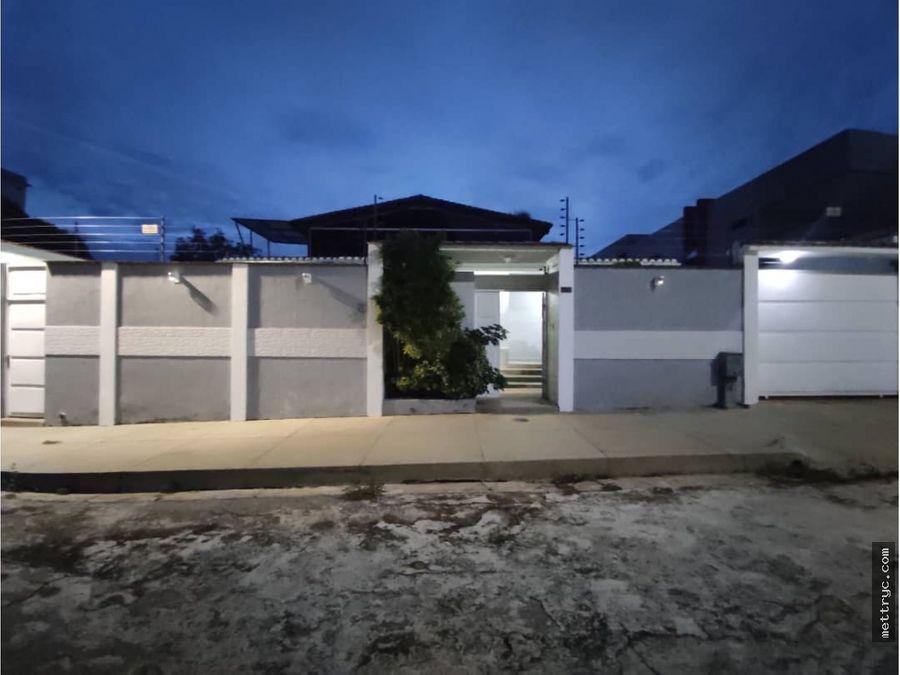 Home in Metric Way