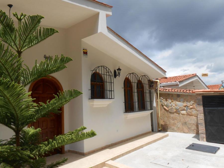 Foto Casa en Venta en Trigal Norte Valencia, Carabobo - U$D 55.000 - CAV149449 - BienesOnLine