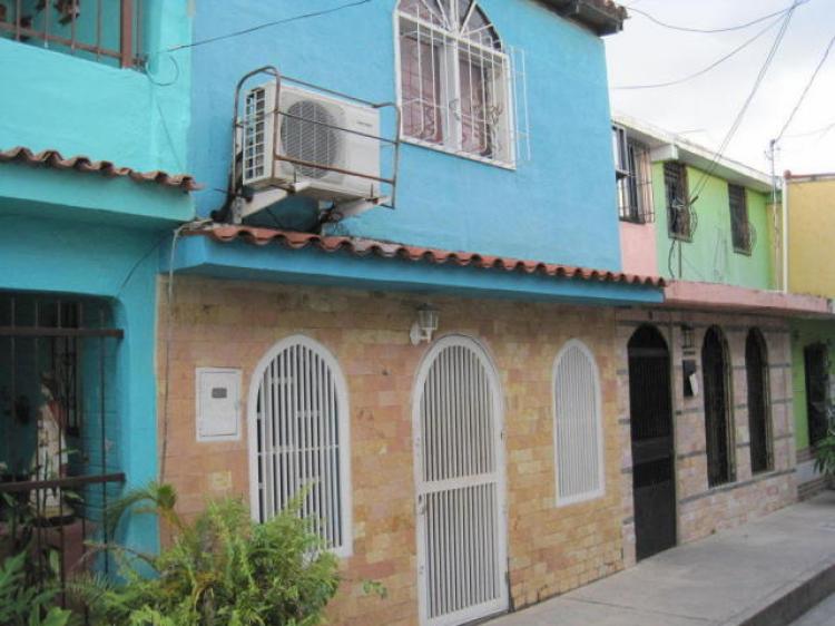 Foto Casa en Venta en Barquisimeto, Lara - BsF 90.000.000 - CAV100458 - BienesOnLine