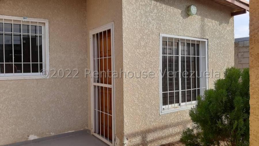 Foto Casa en Venta en punto fijo, Punto Fijo, Falcn - U$D 13.000 - CAV169023 - BienesOnLine