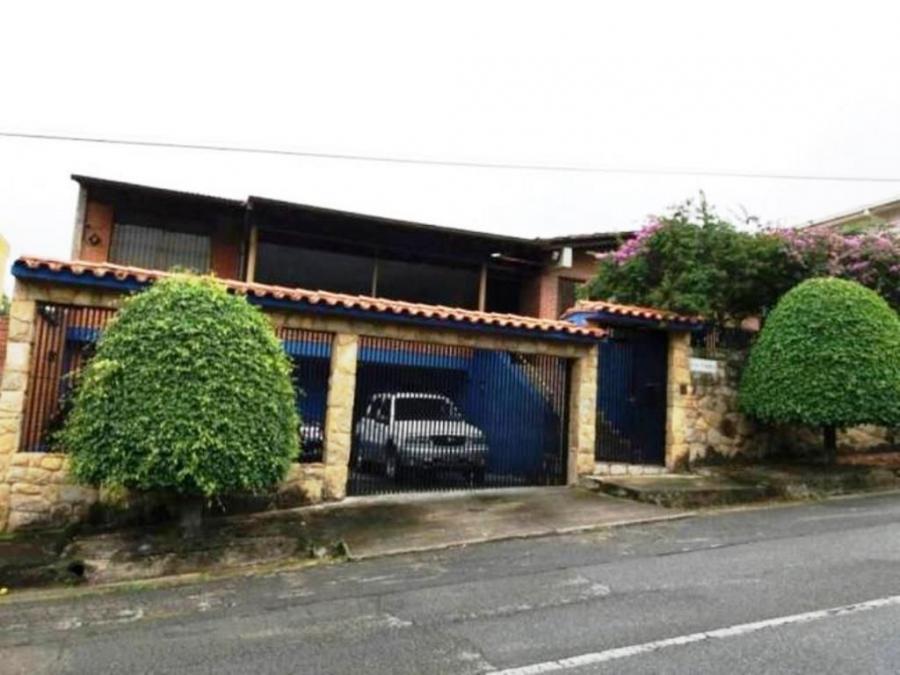 Foto Casa en Venta en Caracas, Distrito Federal - U$D 205.000 - CAV217448 - BienesOnLine