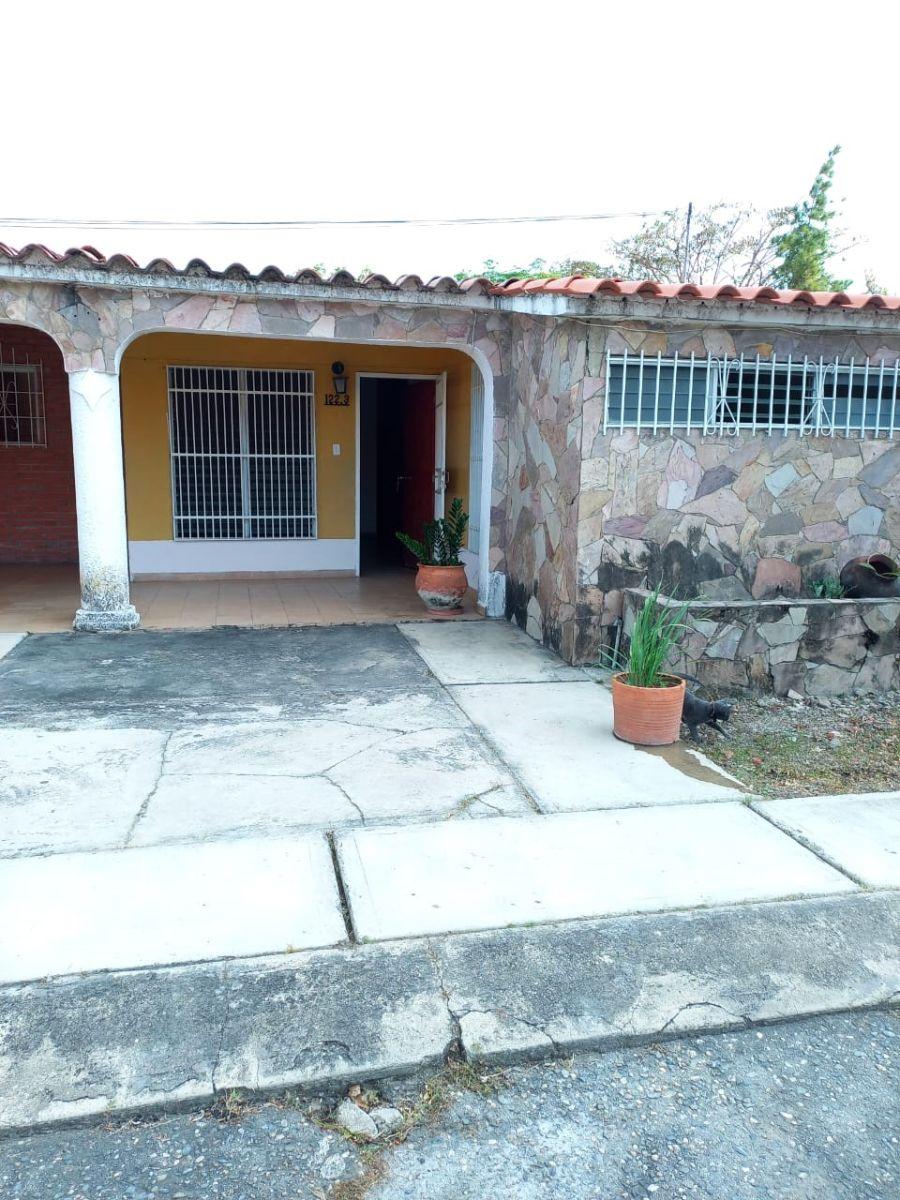 Foto Casa en Venta en Cabudare, Lara - U$D 18.000 - CAV204904 - BienesOnLine