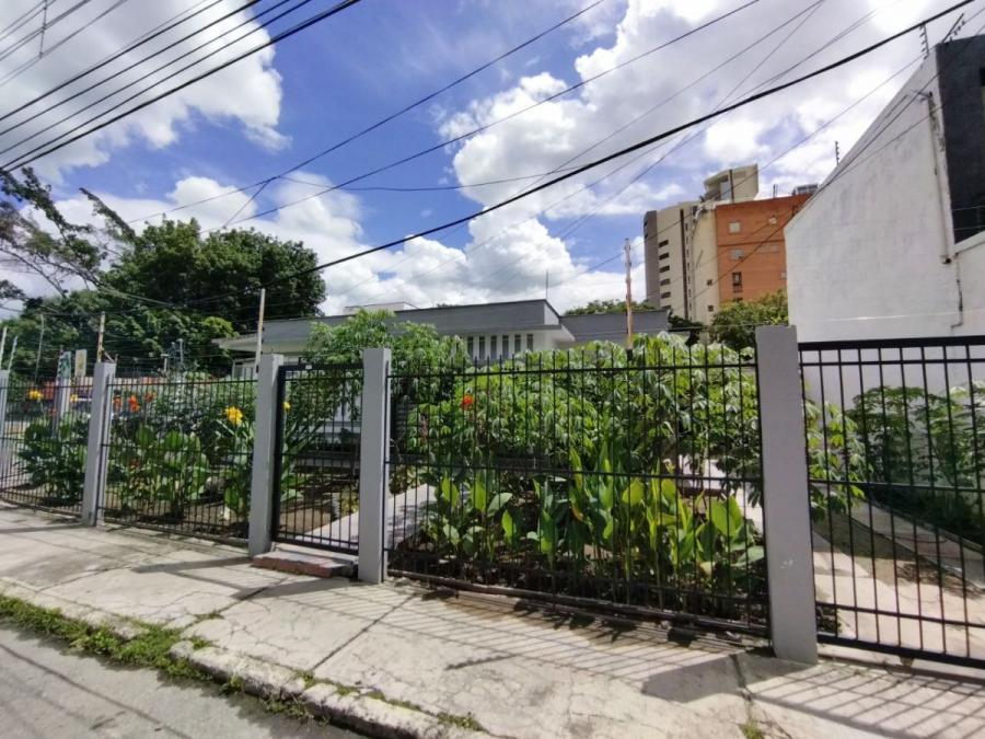 Home in Metric Way