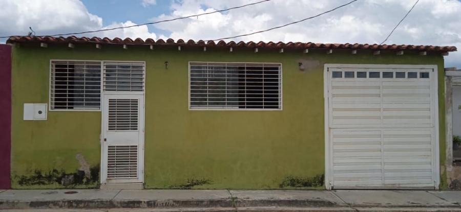 Foto Casa en Venta en Cabudare, Lara - U$D 12.999 - CAV205719 - BienesOnLine