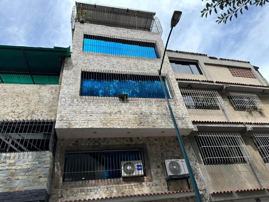 Foto Casa en Venta en Valle Abajo, Caracas, Distrito Federal - U$D 75.000 - CAV198805 - BienesOnLine