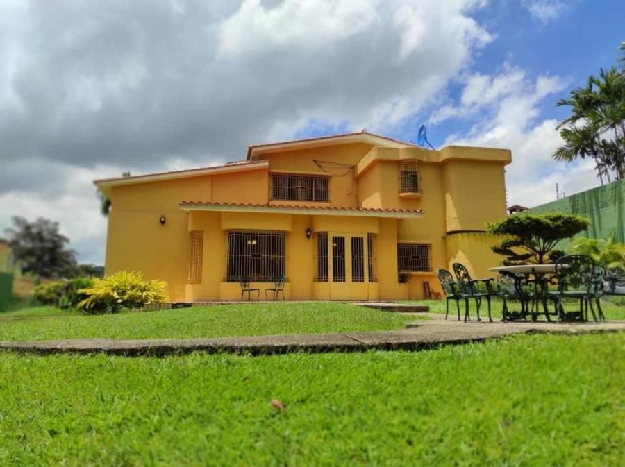 Foto Casa en Venta en Valles de Camoruco, Valencia, Carabobo - U$D 240.000 - CAV142155 - BienesOnLine