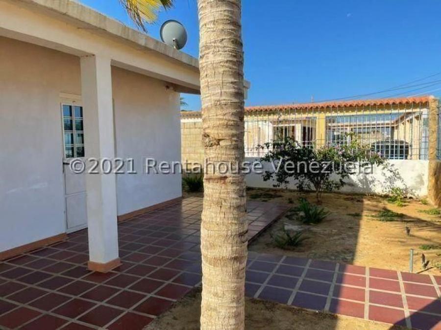 Foto Casa en Venta en Villa Marina, Falcn - BsF 8.000 - CAV181383 - BienesOnLine