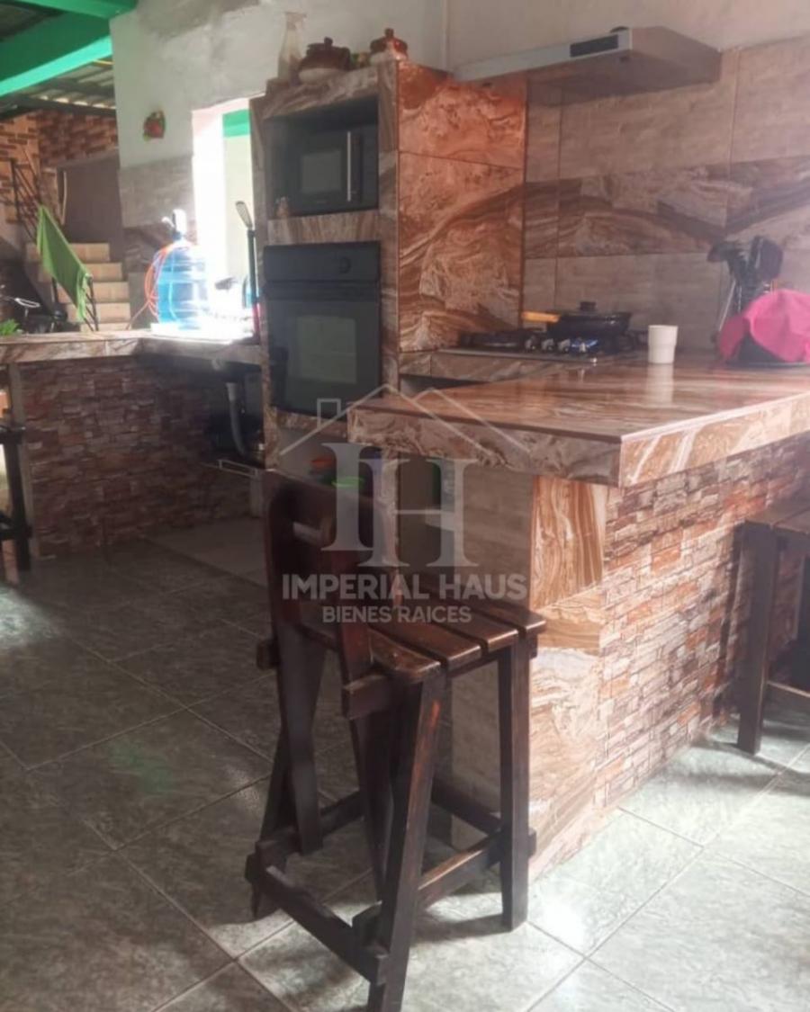 Foto Casa en Venta en Los Guayos, Los Guayos, Carabobo - U$D 20.000 - CAV254516 - BienesOnLine