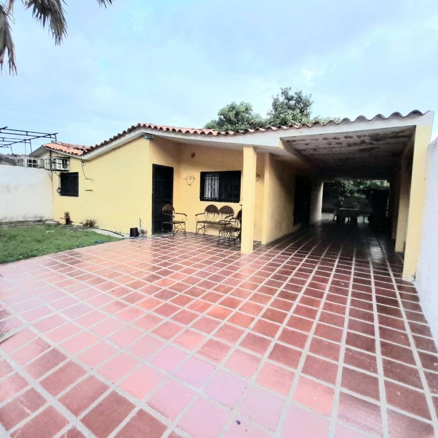 Foto Casa en Venta en San Joaqun Villas del Centro, San Joaqun, Carabobo - U$D 13.000 - CAV214988 - BienesOnLine