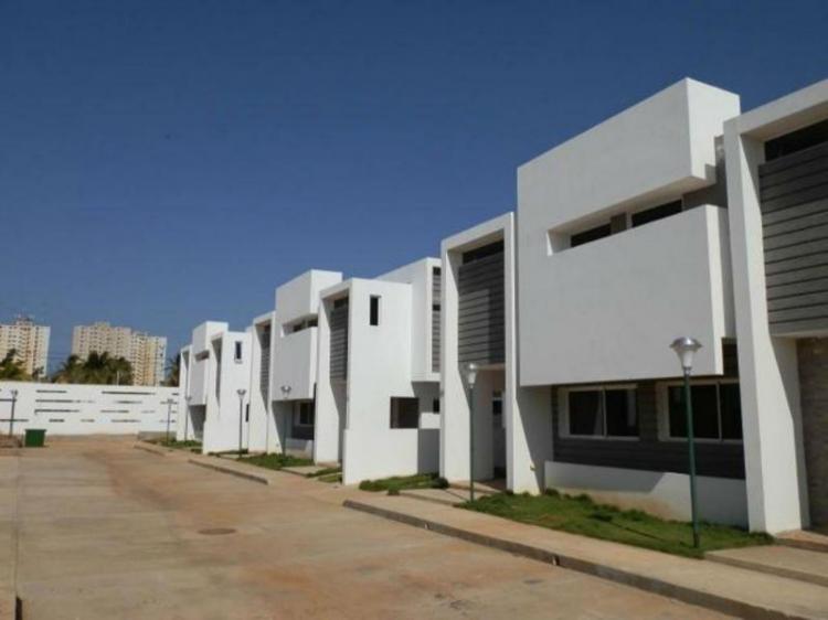 Foto Casa en Venta en Lago Mar Beach, Maracaibo, Zulia - BsF 3.400.000 - CAV49373 - BienesOnLine