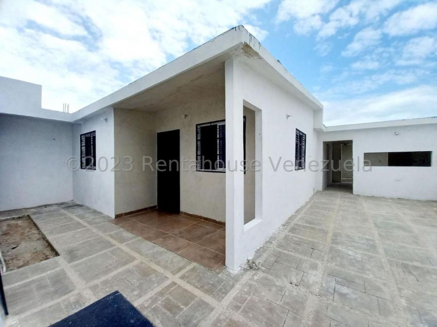 Foto Casa en Venta en Intercomunal Coro La Vela, Falcn - U$D 14.900 - CAV216057 - BienesOnLine