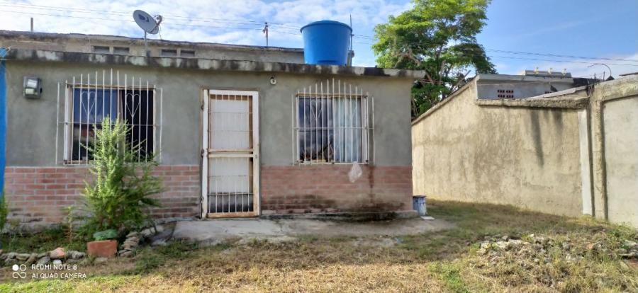 Foto Casa en Venta en Santa Rosa de Lima, Urbanizacin Matalinda, Miranda - U$D 6.500 - CAV130049 - BienesOnLine