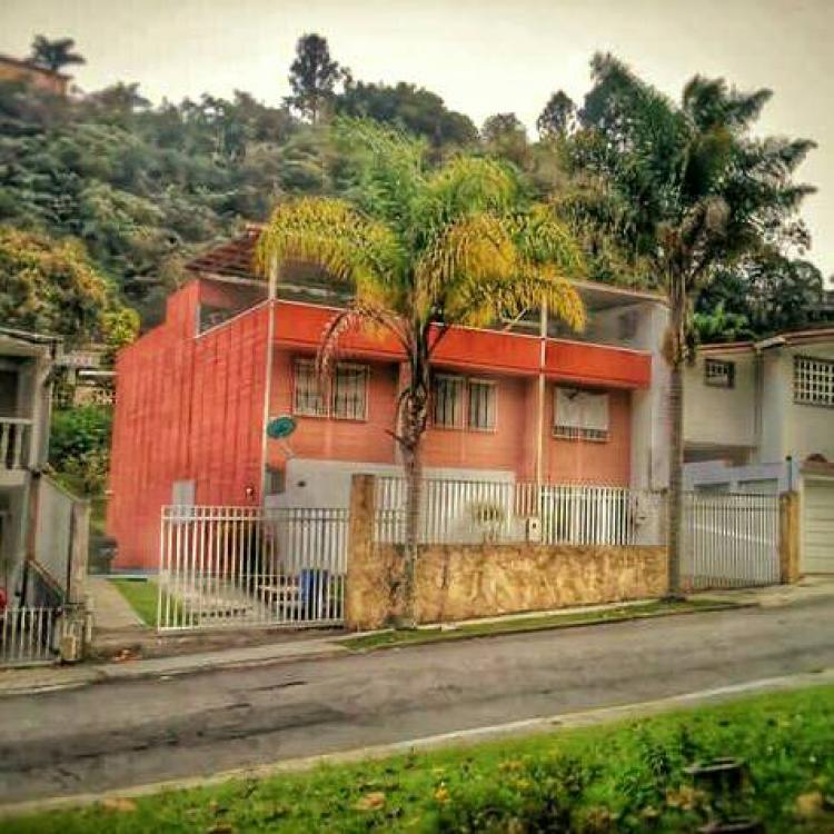 Foto Casa en Venta en Los Salias, San Antonio de Los Altos, Miranda - CAV104249 - BienesOnLine