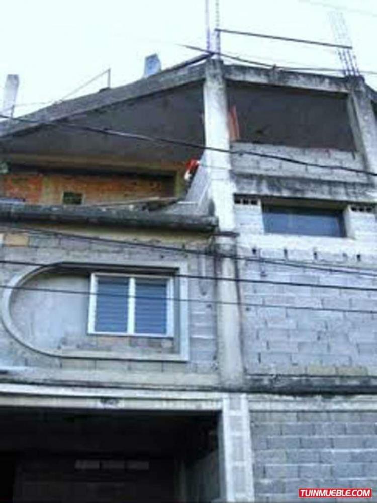 Foto Casa en Venta en urbanizacion guaicoco, , Miranda - CAV95293 - BienesOnLine