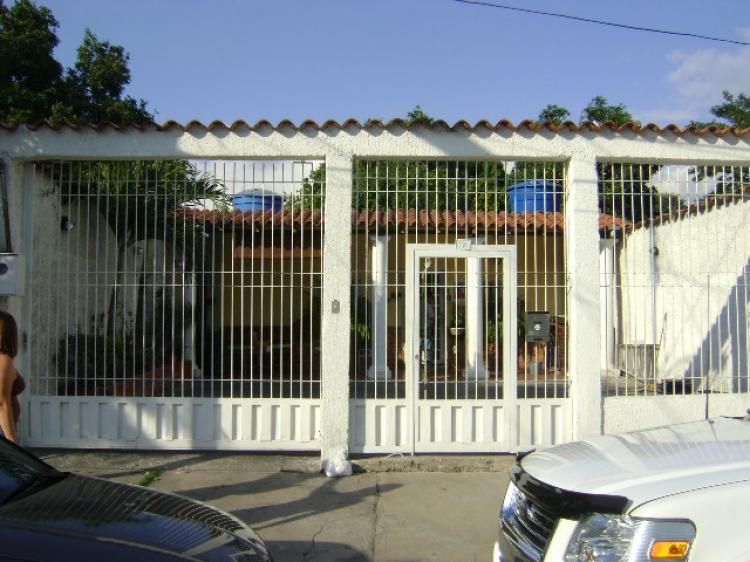 Foto Casa en Venta en EL HIPODROMO, Maracay, Aragua - BsF 1.500.000 - CAV33801 - BienesOnLine