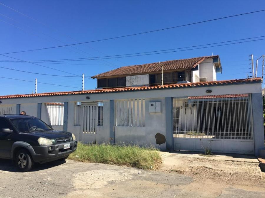 Foto Casa en Venta en carirubana, Punto Fijo, Falcn - U$D 40.000 - CAV140715 - BienesOnLine